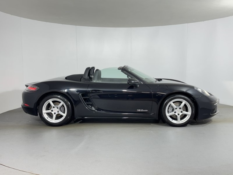 2017 (17) PORSCHE BOXSTER 2.0 2dr PDK 5849785
