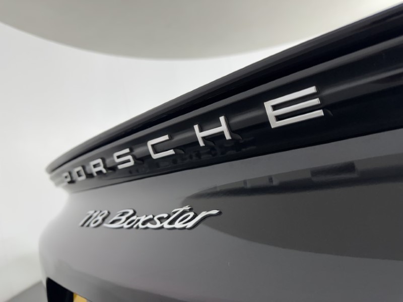 2017 (17) PORSCHE BOXSTER 2.0 2dr PDK 5849789