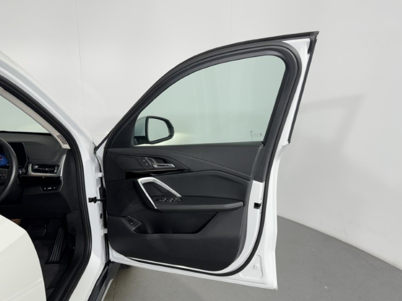 2023 (73) BMW X1 sDrive 20i MHT xLine 5dr Step Auto 5897500