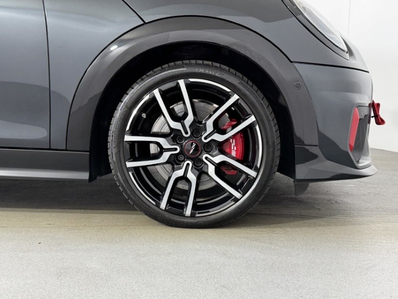 2026 (26) MINI COOPER 2.0 John Cooper Works 3dr Auto 5880947