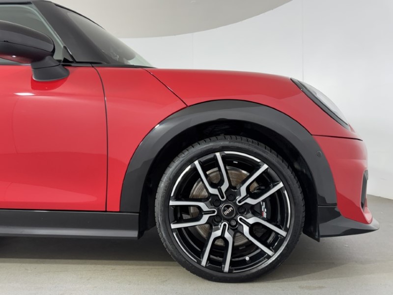 2025 (25) MINI COOPER 2.0 S Sport 3dr Auto 5913033