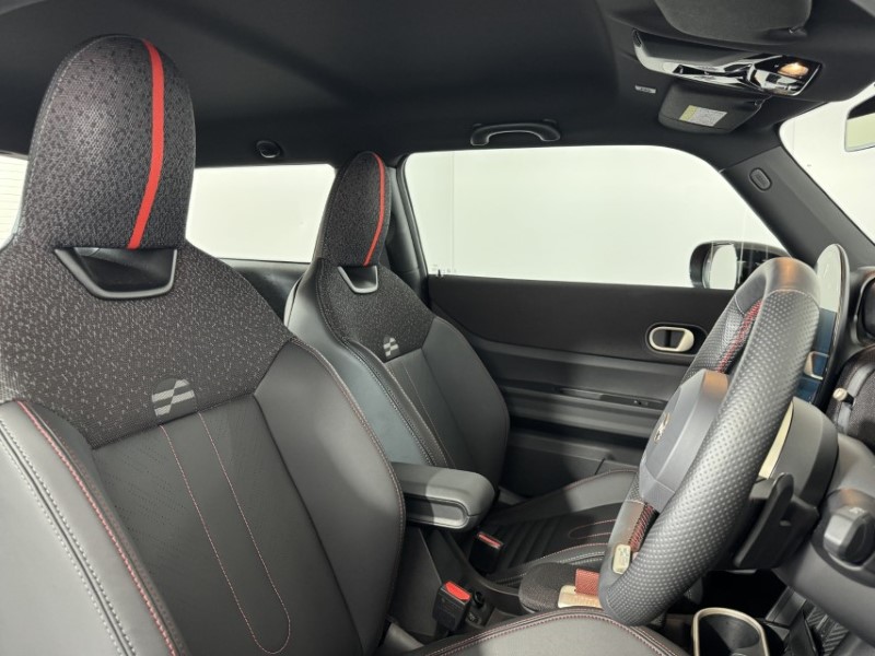 2025 (25) MINI COOPER 2.0 S Sport 3dr Auto 5913029
