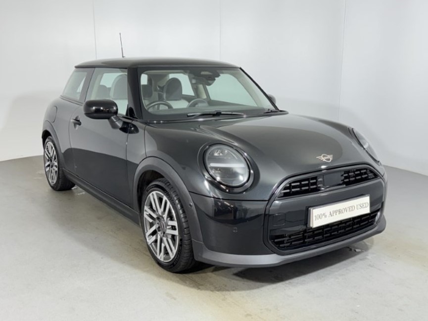 2024 (24) MINI COOPER 1.5 C Classic 3dr Auto