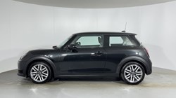 2024 (24) MINI COOPER 1.5 C Classic 3dr Auto 5948445