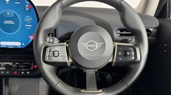 2024 (24) MINI COOPER 1.5 C Classic 3dr Auto 5948400