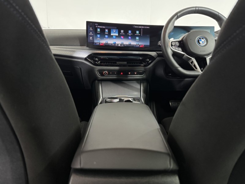 2026 (26) BMW 3 SERIES 330e 22.3 kWh M Sport 5dr Step Auto 5912154
