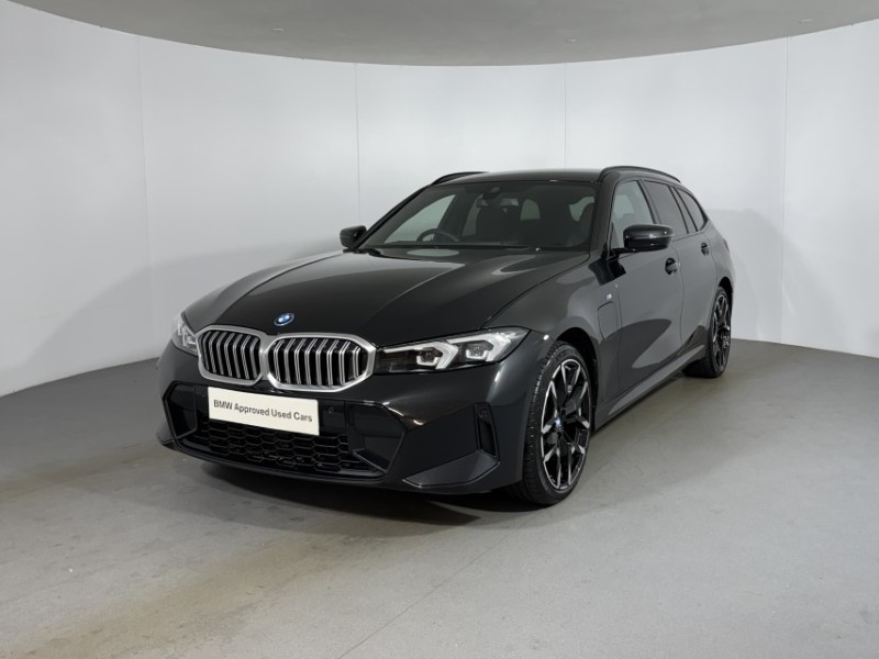 2026 (26) BMW 3 SERIES 330e 22.3 kWh M Sport 5dr Step Auto 5912164