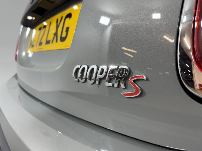 2022 (72) MINI HATCHBACK 2.0 Cooper S Classic 5dr Auto 5935297
