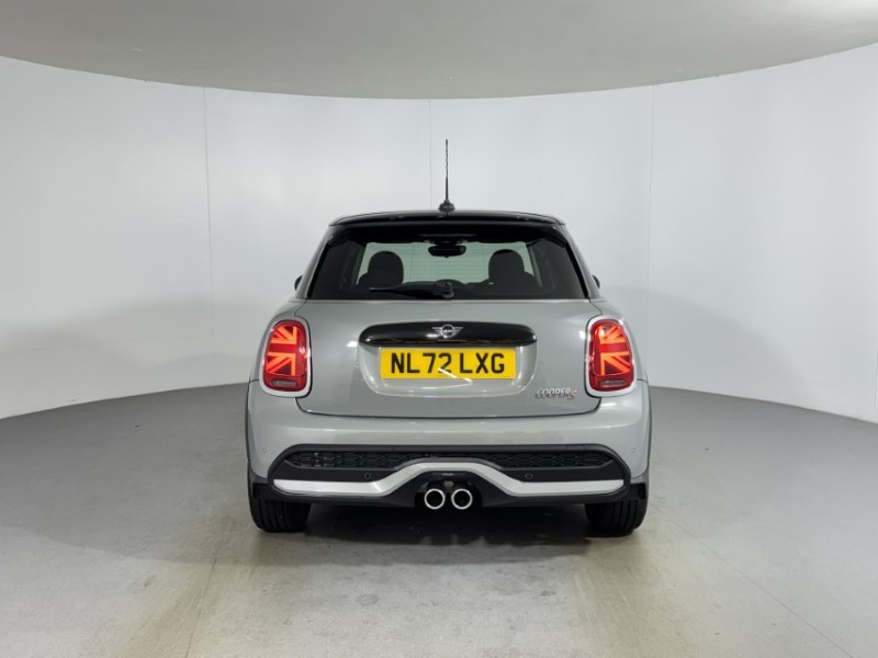 2022 (72) MINI HATCHBACK 2.0 Cooper S Classic 5dr Auto 5935306
