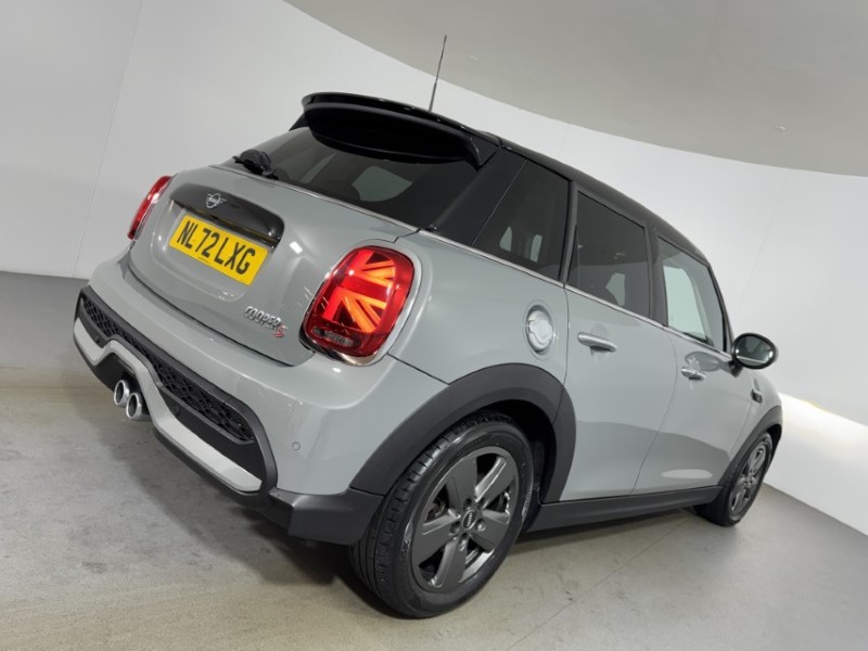 2022 (72) MINI HATCHBACK 2.0 Cooper S Classic 5dr Auto 5935315