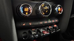 2022 (72) MINI HATCHBACK 2.0 Cooper S Classic 5dr Auto 5935283