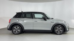2022 (72) MINI HATCHBACK 2.0 Cooper S Classic 5dr Auto 5935312