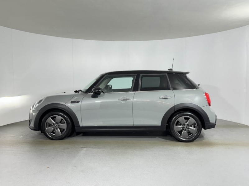 2022 (72) MINI HATCHBACK 2.0 Cooper S Classic 5dr Auto 5935308