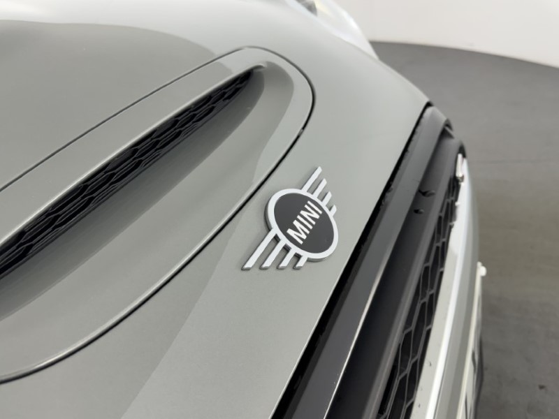 2022 (72) MINI HATCHBACK 2.0 Cooper S Classic 5dr Auto 5935293