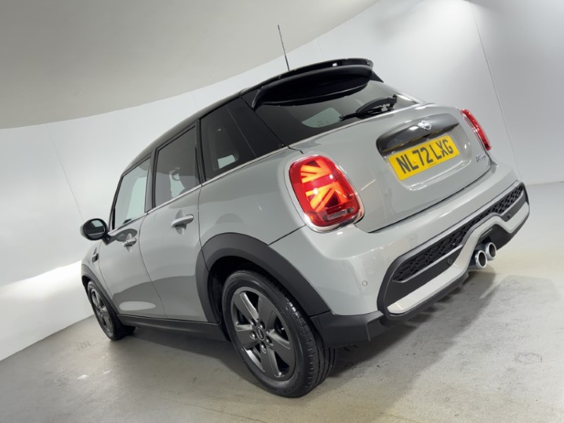 2022 (72) MINI HATCHBACK 2.0 Cooper S Classic 5dr Auto 5935316