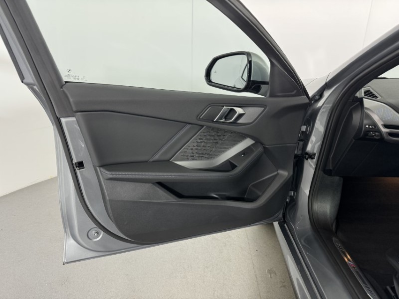 2026 (26) BMW 1 SERIES 120 M Sport 5dr Step Auto 5910310