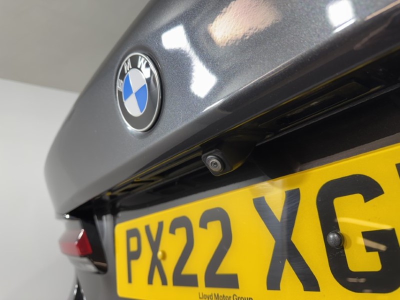 2022 (22) BMW 5 SERIES 520d MHT SE 4dr Step Auto 5935584