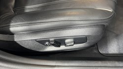 2022 (22) BMW 5 SERIES 520d MHT SE 4dr Step Auto 5935576