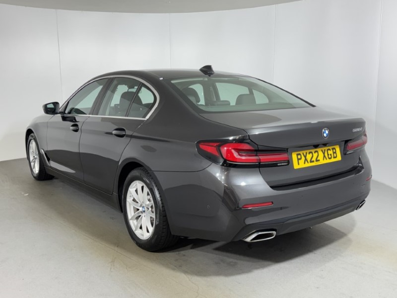 2022 (22) BMW 5 SERIES 520d MHT SE 4dr Step Auto 5935595