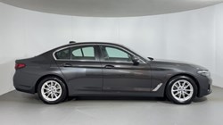 2022 (22) BMW 5 SERIES 520d MHT SE 4dr Step Auto 5935601