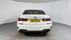 2021 (21) BMW 3 SERIES 320d MHT M Sport 4dr Step Auto 5927427