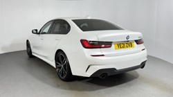 2021 (21) BMW 3 SERIES 320d MHT M Sport 4dr Step Auto 5927450