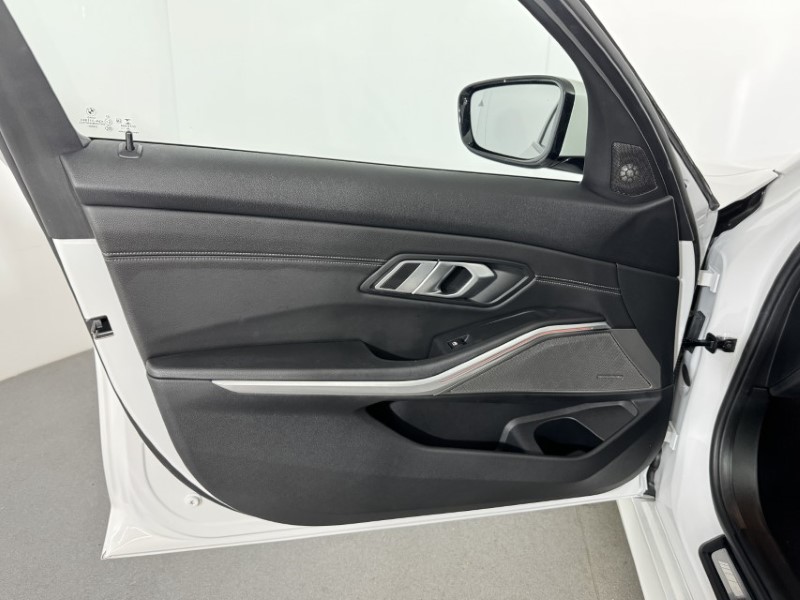2021 (21) BMW 3 SERIES 320d MHT M Sport 4dr Step Auto 5927445