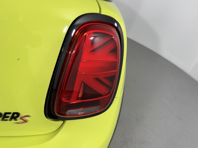 2023 (73) MINI HATCHBACK 2.0 Cooper S Sport Premium Plus 5dr Auto 5916629