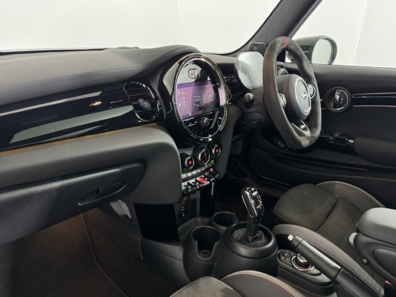 2023 (73) MINI HATCHBACK 2.0 Cooper S Sport Premium Plus 5dr Auto 5916640