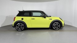 2023 (73) MINI HATCHBACK 2.0 Cooper S Sport Premium Plus 5dr Auto 5916648