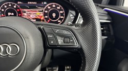 2018 (18) AUDI A4 2.0T FSI Black Edition 4dr S Tronic 5916723