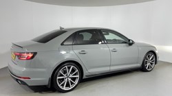 2018 (18) AUDI A4 2.0T FSI Black Edition 4dr S Tronic 5916773