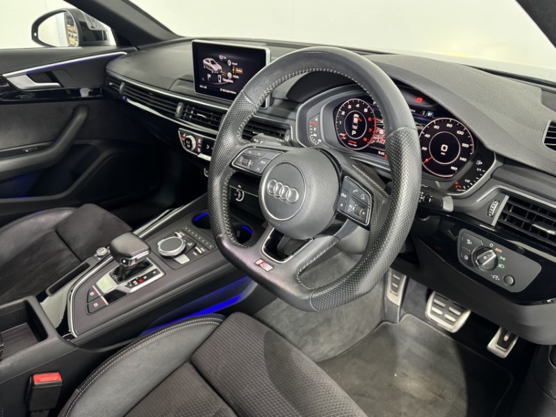 2018 (18) AUDI A4 2.0T FSI Black Edition 4dr S Tronic 5916742