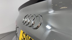 2018 (18) AUDI A4 2.0T FSI Black Edition 4dr S Tronic 5916754