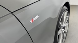2018 (18) AUDI A4 2.0T FSI Black Edition 4dr S Tronic 5916749