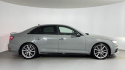 2018 (18) AUDI A4 2.0T FSI Black Edition 4dr S Tronic 5916772