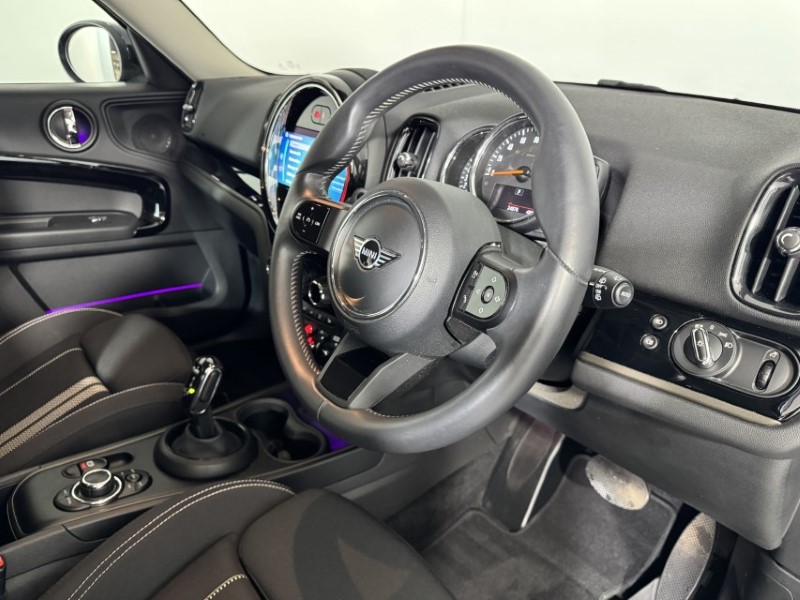 2022 (72) MINI COUNTRYMAN 2.0 Cooper S Classic 5dr Auto 5979890