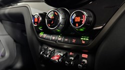 2022 (72) MINI COUNTRYMAN 2.0 Cooper S Classic 5dr Auto 5979888