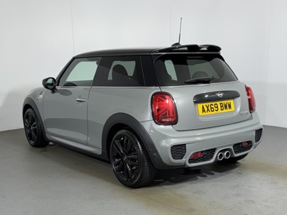 2019 (69) MINI HATCHBACK 2.0 Cooper S Sport II 3dr Auto T2
