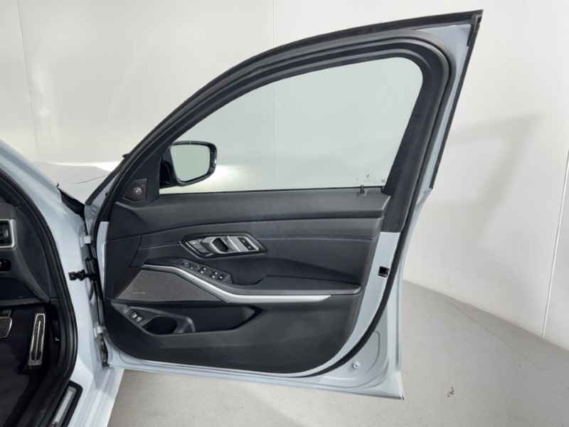 2022 (72) BMW 3 SERIES M340i xDrive MHT 4dr Step Auto 5987684