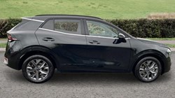 2025 (25) KIA SPORTAGE 1.6T GDi 207 HEV GT-Line S 5dr Auto AWD 4687708