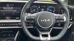 2025 (25) KIA SPORTAGE 1.6T GDi 207 HEV GT-Line S 5dr Auto AWD 4687721