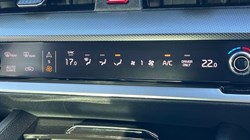2025 (25) KIA SPORTAGE 1.6T GDi 207 HEV GT-Line S 5dr Auto 4694323