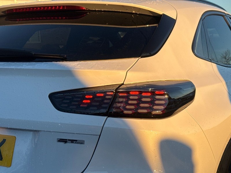 2025 (25) KIA XCEED 1.5T GDi ISG 138 GT-Line 5dr 4920286