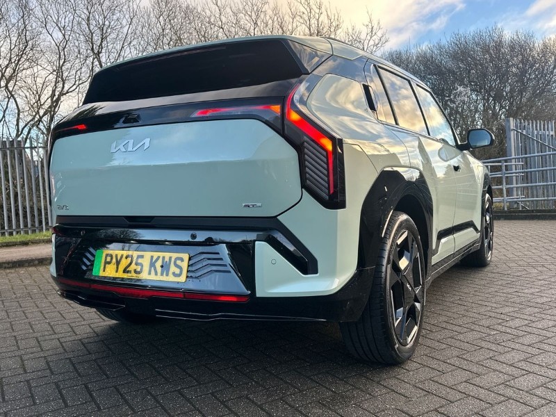 2025 (25) KIA EV3 148kW GT-Line 81.4kWh 5dr Auto 4925868
