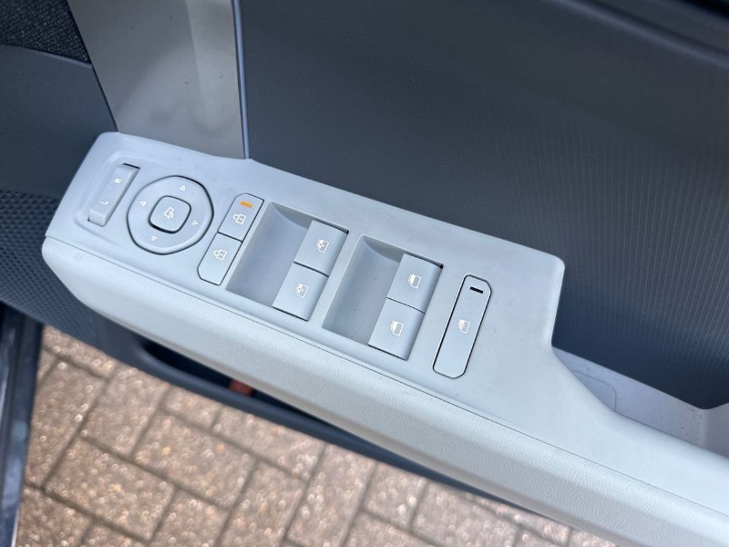 2025 (25) KIA EV3 148kW GT-Line 81.4kWh 5dr Auto 4925841