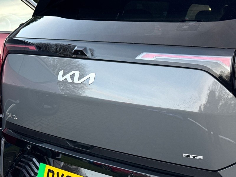 2025 (25) KIA EV3 148kW GT-Line 81.4kWh 5dr Auto 4929448