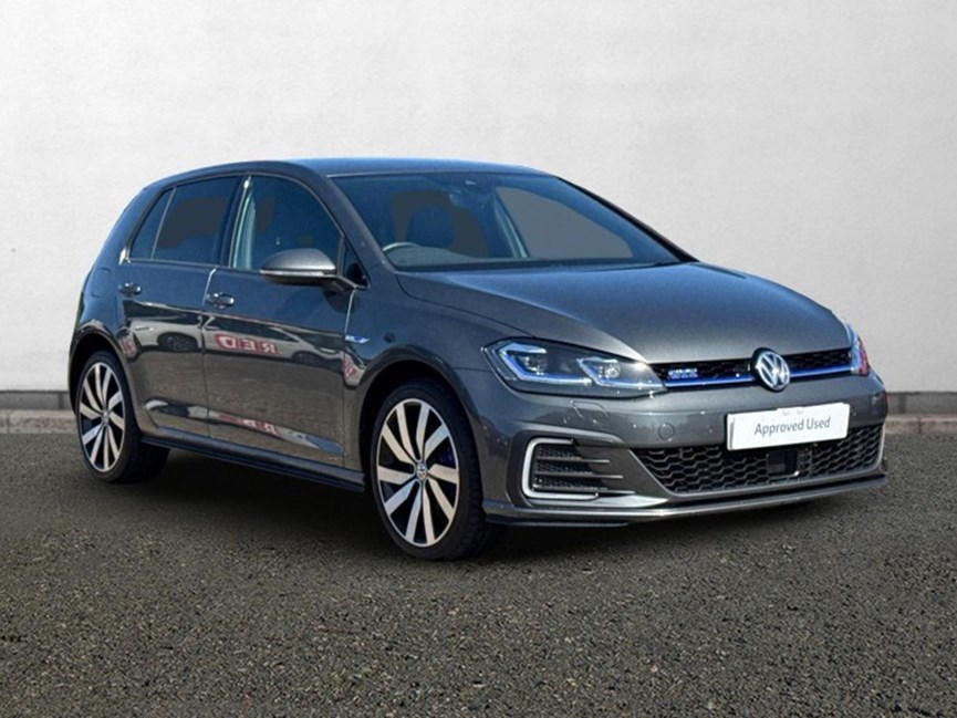2020 (70) VOLKSWAGEN GOLF 1.4 TSI GTE Advance 5dr DSG