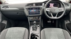 2022 (22) VOLKSWAGEN TIGUAN 1.5 TSI 150 Elegance 5dr DSG 4419188