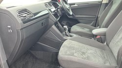 2022 (22) VOLKSWAGEN TIGUAN 1.5 TSI 150 Elegance 5dr DSG 4419182